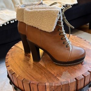 Kelsi Dagger Heeled Lined Boots